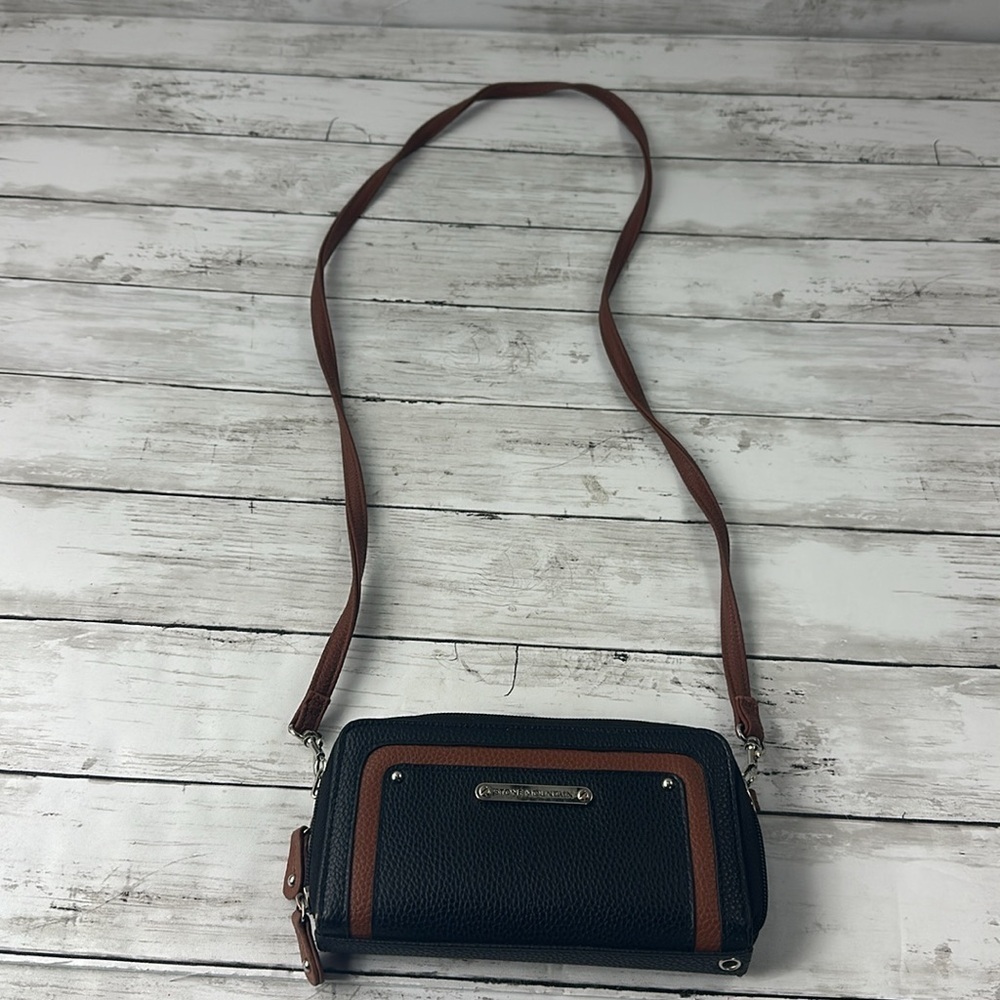 STONE MOUNTAIN Crossbody Brown Leather Purse 8x4” zipper small - Picture 2 of 10